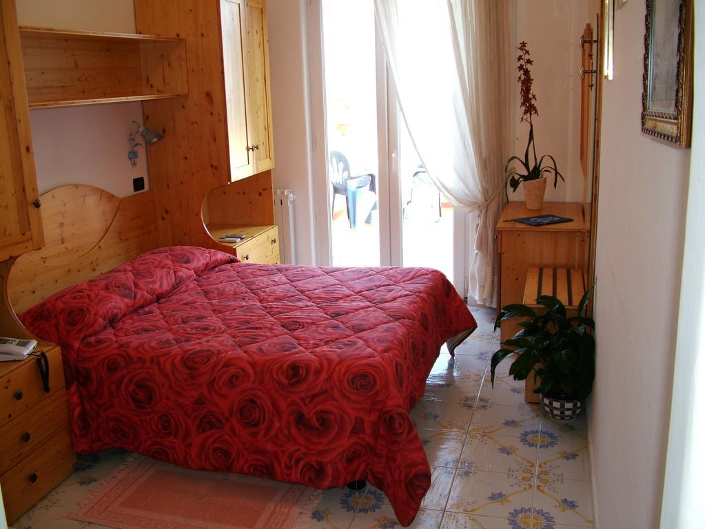 Hotel Giardino Delle Ninfe E La Fenice Ischia Exteriér fotografie